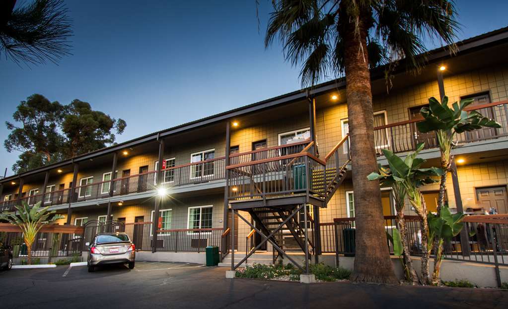 Granada Inn Сан Фернандо Екстериор снимка